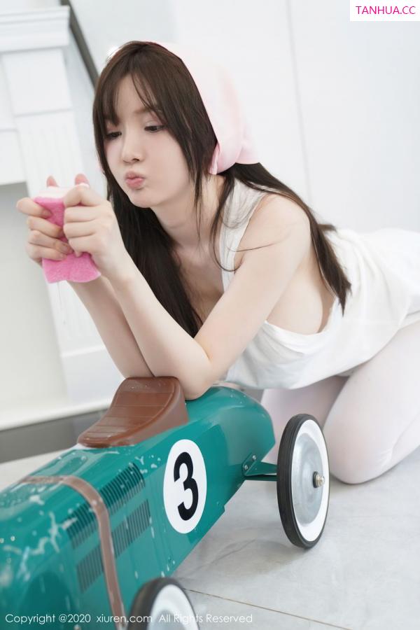 黄米妮  米妮大萌萌 [XiuRen]高清写真图 2020.09.14 No.2557 糯美子Mini第46张图片
